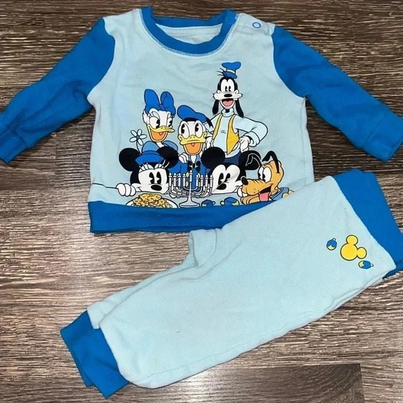 Disney Other - 🕎 Hanukkah 9-12 Month Disney Mickey and friends sweat outfit 🕎